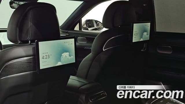Genesis G90 2022 — Photo 4/20