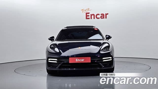Porsche Panamera 2022 — Photo 12/20