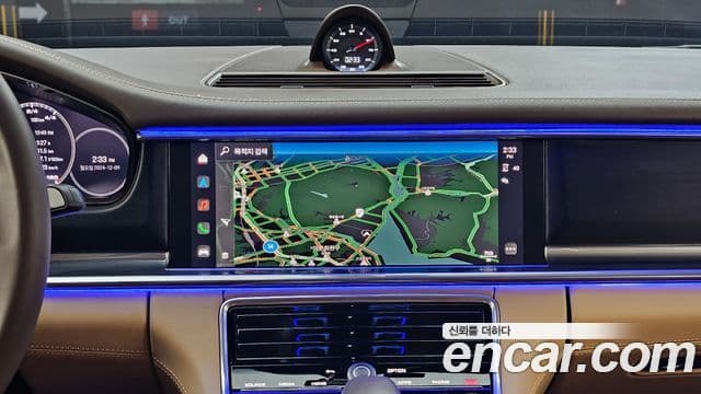 Porsche Panamera 2022 — Photo 9/20
