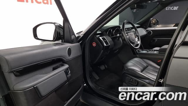 Land Rover Discovery 5 2019 — ფოტო 11/20