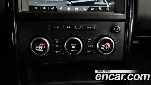 Land Rover Discovery 5 2019 — ფოტო 20/20