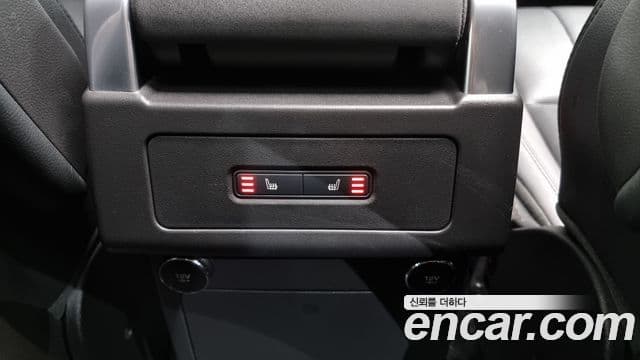 Land Rover Discovery 5 2019 — ფოტო 12/20