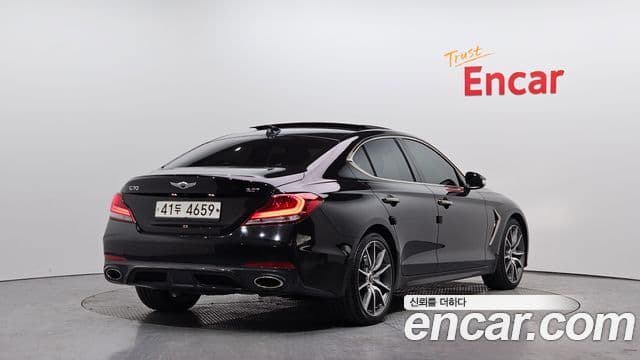 Genesis G70 2019 — ფოტო 2/20
