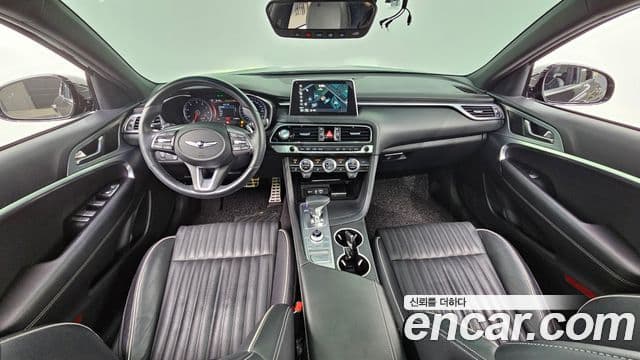 Genesis G70 2019 — ფოტო 7/20