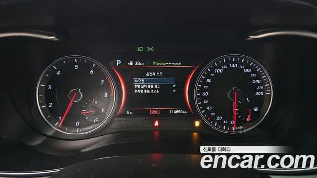 Genesis G70 2019 — ფოტო 8/20