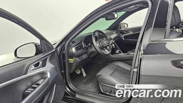 Genesis G70 2019 — ფოტო 10/20