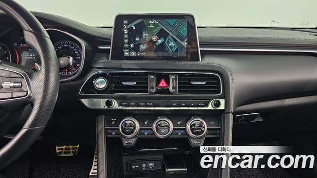 Genesis G70 2019 — ფოტო 14/20