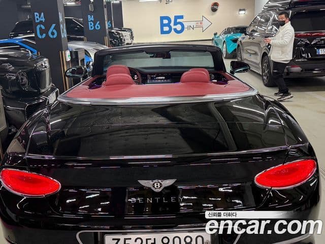 Bentley Continental GT 2019 — ფოტო 5/18
