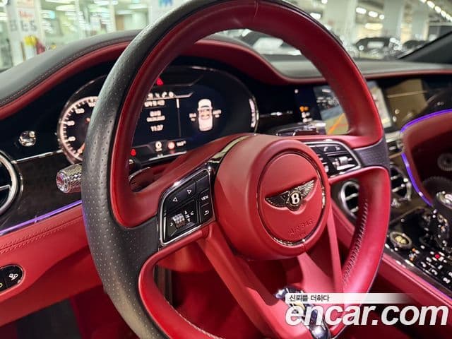 Bentley Continental GT 2019 — ფოტო 10/18