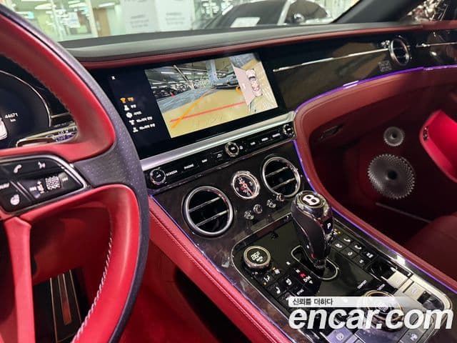 Bentley Continental GT 2019 — ფოტო 12/18