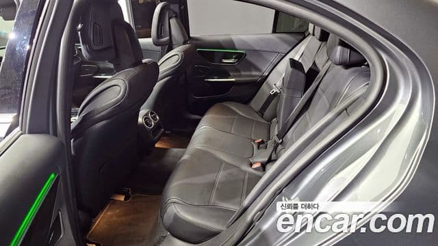 Mercedes-Benz C-Class 2023 — Şəkil 10/20