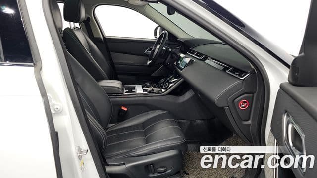 Land Rover Range Rover Velar 2019 — ფოტო 11/20
