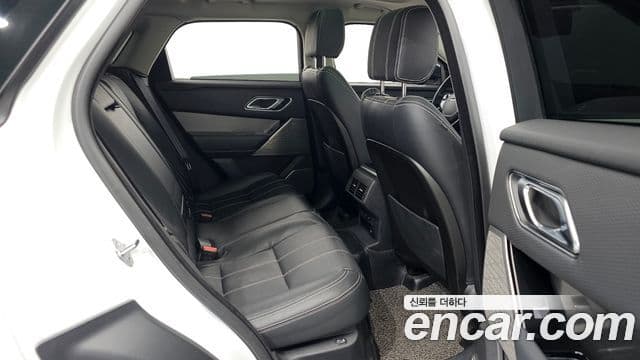 Land Rover Range Rover Velar 2019 — ფოტო 12/20