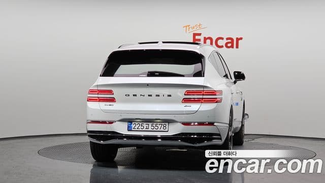 Genesis GV80 2023 — ფოტო 3/20