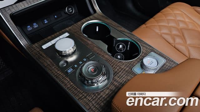 Genesis GV80 2023 — ფოტო 8/20