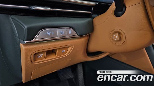 Genesis GV80 2023 — ფოტო 16/20