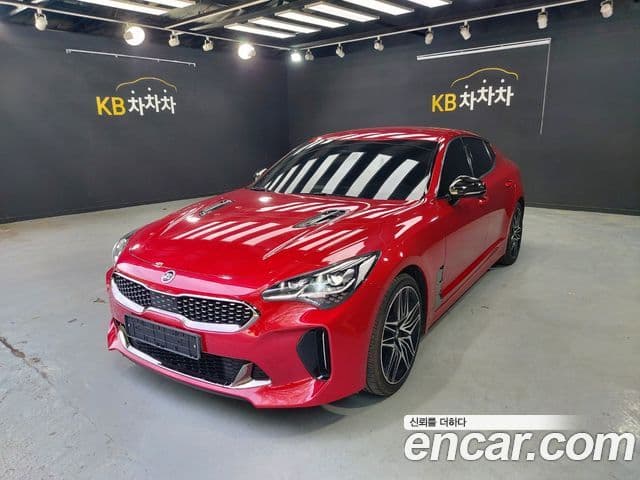 Kia Stinger 2021 — Şəkil 9/20