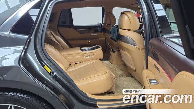 Genesis G90 2022 — ფოტო 12/20