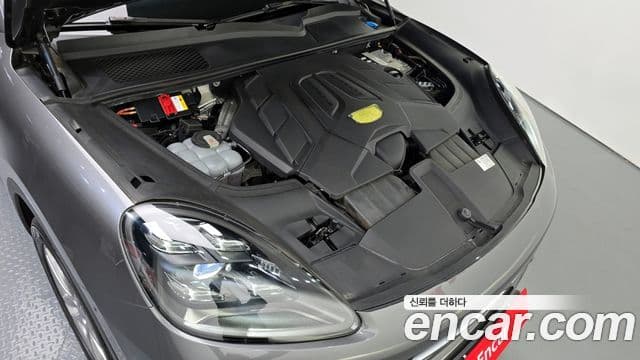 Porsche Cayenne 2019 — Şəkil 6/20