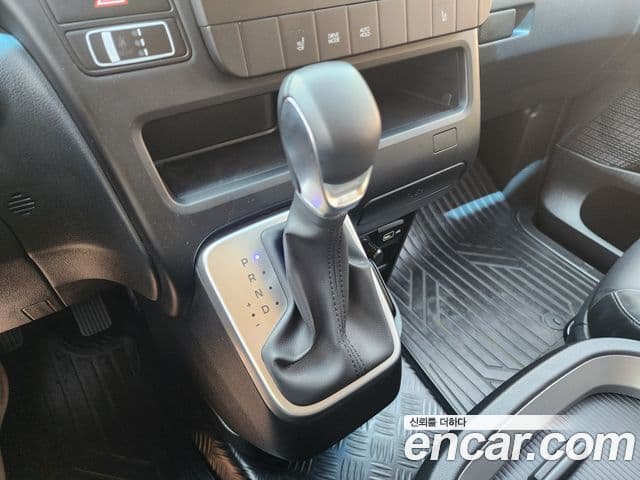 Hyundai Staria 2022 — Şəkil 15/20