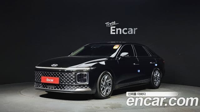 Hyundai Grandeur 2023 — ფოტო 1/20