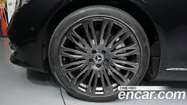 Mercedes-Benz S-Class 2019 — фото 5 из 20