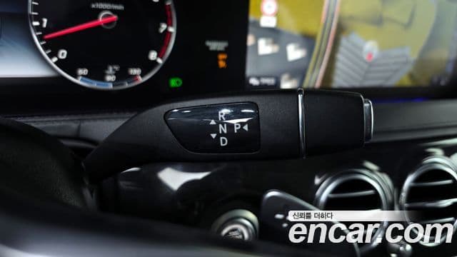 Mercedes-Benz S-Class 2019 — ფოტო 9/20