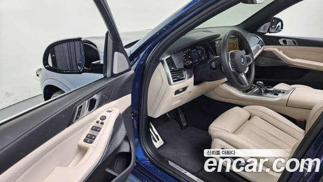 BMW X5 2021 — Şəkil 13/20