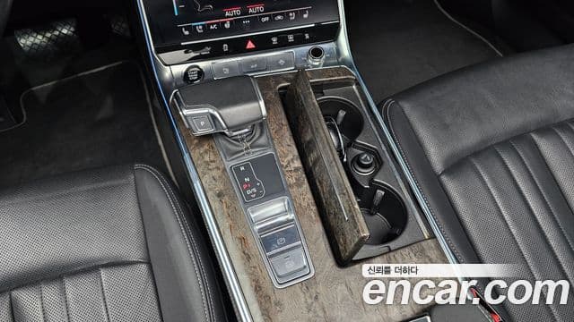 Audi A7 2021 — Şəkil 8/20