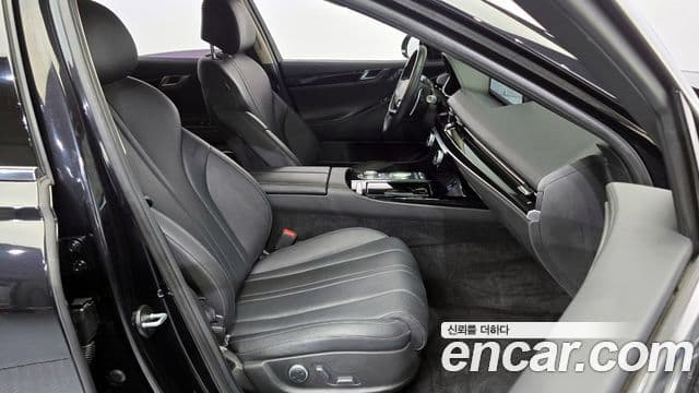 Genesis Electrified G80 2021 — Фото 11/20