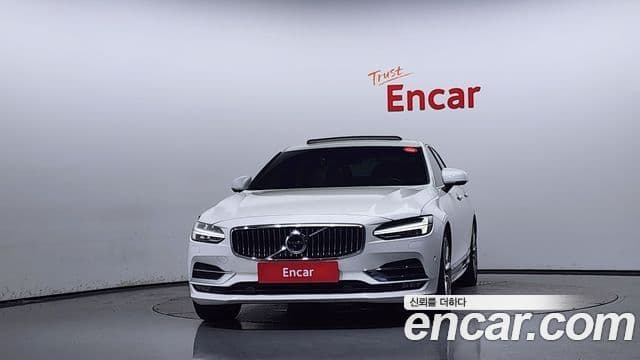 Volvo S90 2018 — Şəkil 9/20