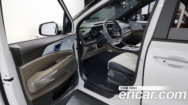 Kia Carnival 2025 — ფოტო 10/20