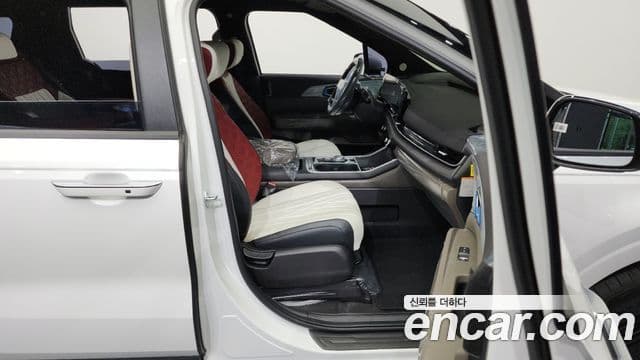 Kia Carnival 2025 — ფოტო 11/20