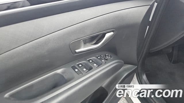 Hyundai The New Tucson 2023 — ფოტო 18/20