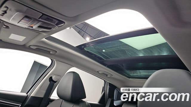 Hyundai The New Tucson 2023 — ფოტო 19/20