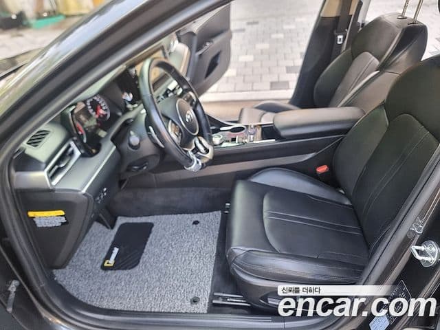 Kia K5 2020 — ფოტო 14/20