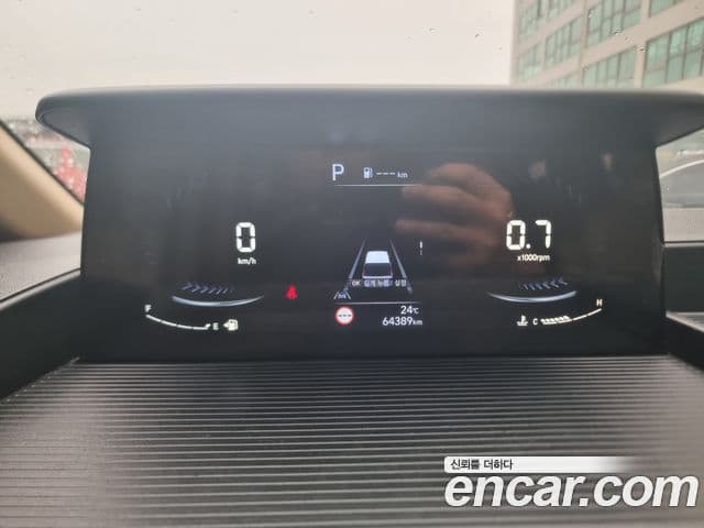 Hyundai Staria 2023 — ფოტო 11/19