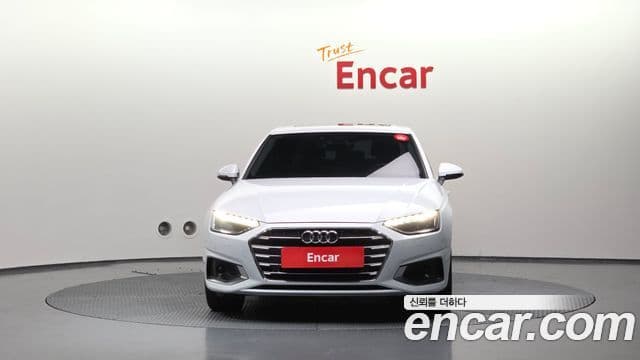 Audi A4 2021 — ფოტო 3/20