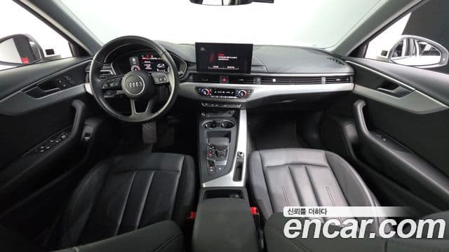 Audi A4 2021 — ფოტო 7/20