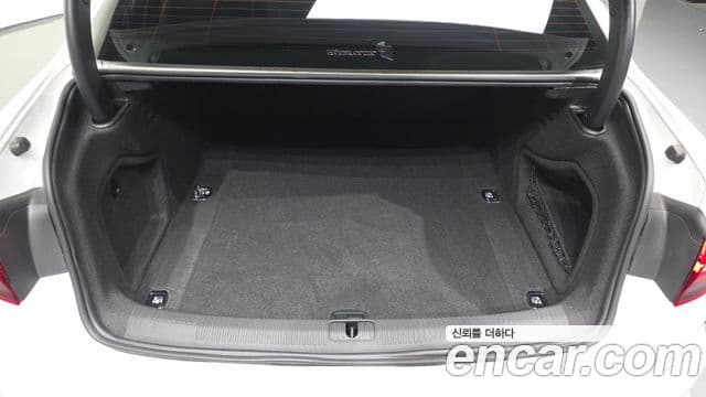 Audi A4 2021 — ფოტო 20/20