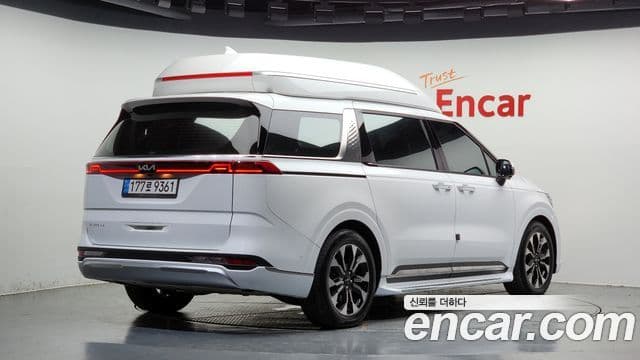 Kia Carnival 2023 — Şəkil 1/20