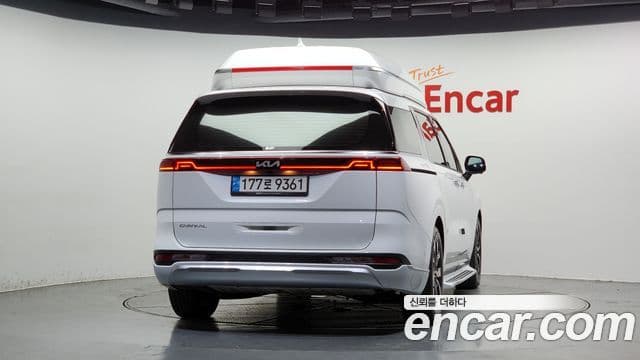 Kia Carnival 2023 — Şəkil 3/20
