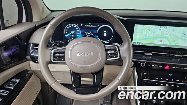 Kia Carnival 2023 — Şəkil 12/20