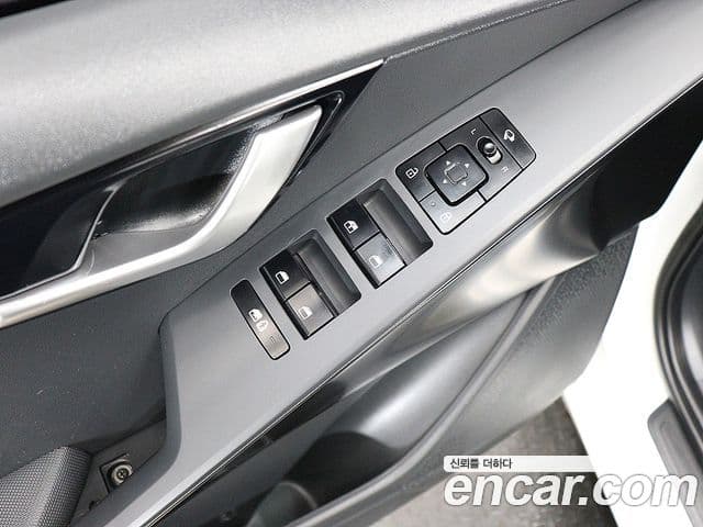 Kia Niro 2022 — Şəkil 16/20