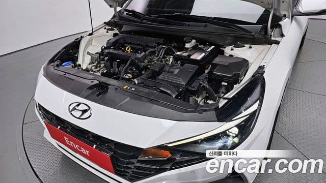 Hyundai Avante 2020 — ფოტო 6/20