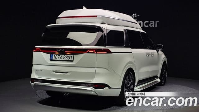 Kia Carnival 2022 — Photo 2/20