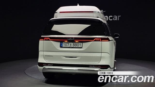 Kia Carnival 2022 — Photo 5/20