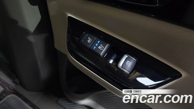 Kia Carnival 2022 — Photo 15/20