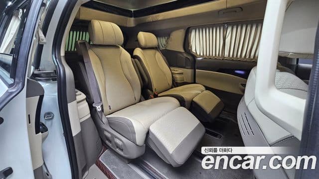 Kia Carnival 2022 — Photo 12/20