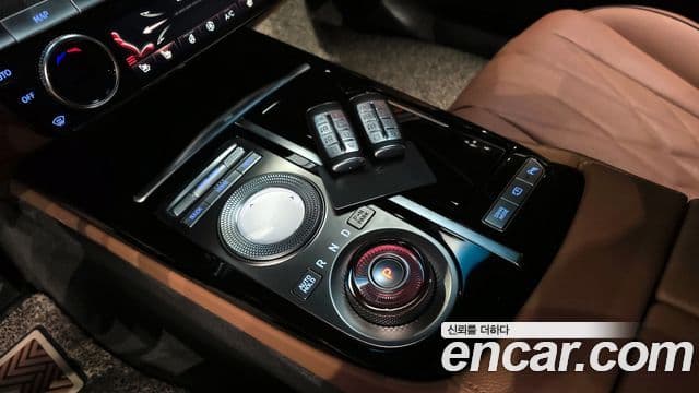 Genesis Electrified G80 2021 — Şəkil 7/20